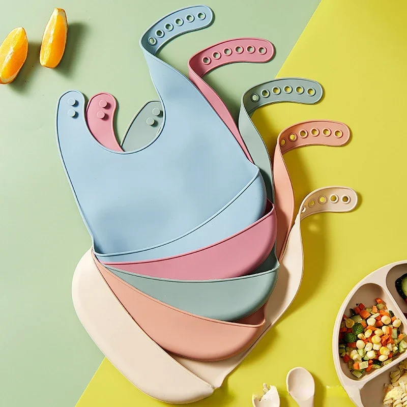 قطعة واحدة من مريلة الأطفال ال - مراجعة Waterproof Baby Bibs Silicone وسعره