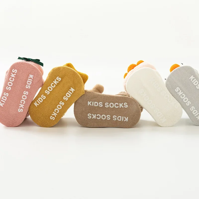 الشتاء الطفل الدافئة لطيف عروس - مراجعة Unisex Baby Socks Non Slip وسعره